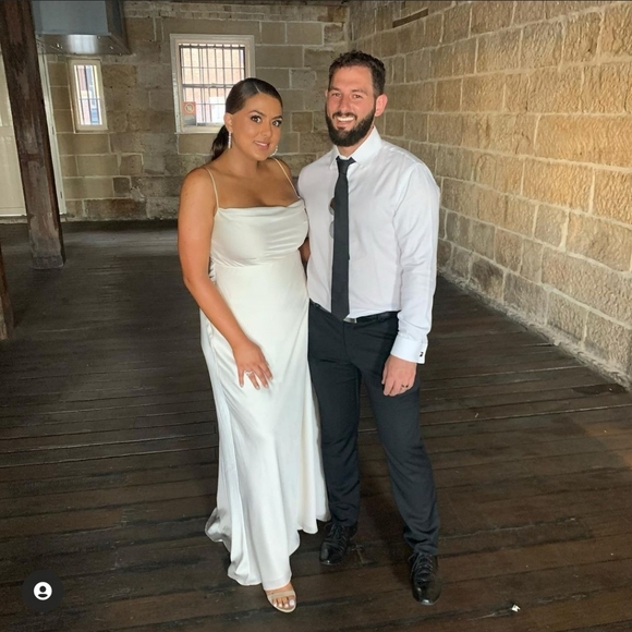 Fame and Partners Strappy Draped Gown Size 12 - Picture 3 of 11